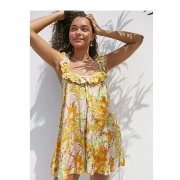 urban outfitters flowy dress MAGNOLIA SKY MIDI DRESS | CULT MIA main image 0